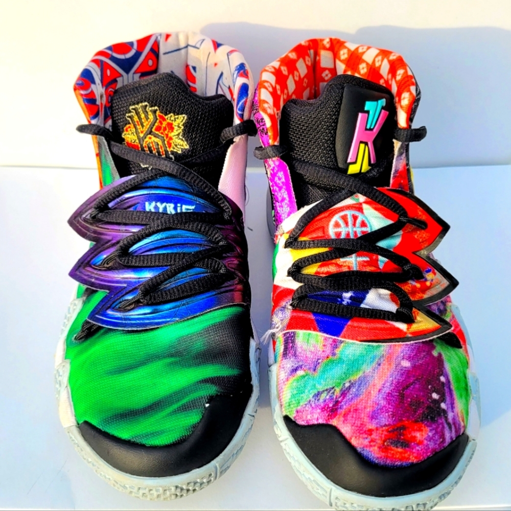 Nike Kybrid S2, Size 4